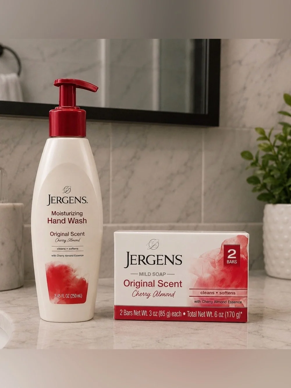 Jergen’s Hand Soap & Bar Set Cherry Almond